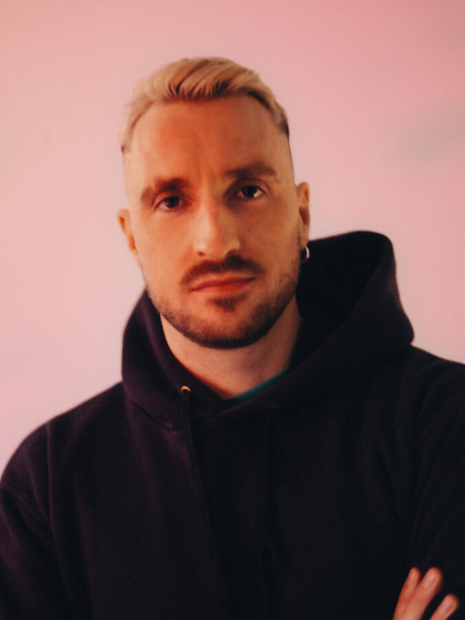 Andrew Moore by Agustín Farias 2022
