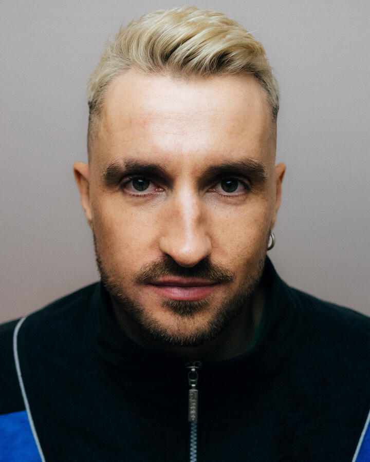 Andrew Moore by Agustín Farias 2022